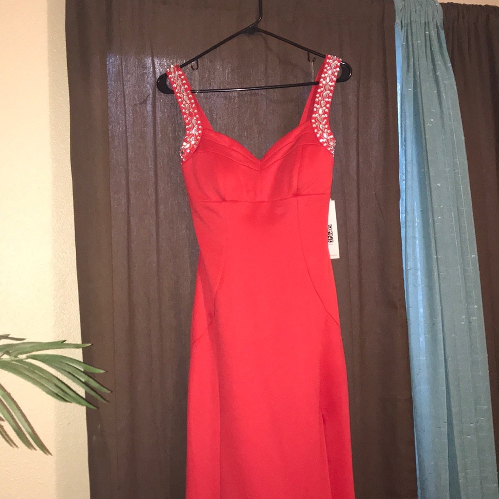 NWT Gorgeous Evening gown